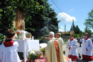 Publiczne świadectwo wiary – procesja eucharystyczna ulicami naszej parafii